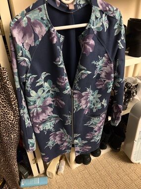 Chloe Navy Floral Zip-Front Blazer with Teal and Lavender Print Size 1